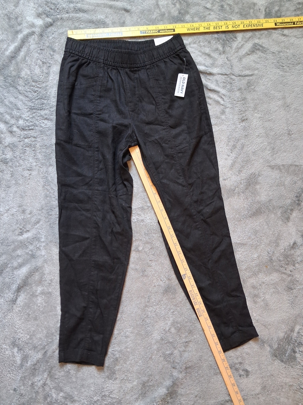 Old Navy Women's Black New With Tags Xs High Rise Straight Taper Crop Pants - Picture 2 of 7
